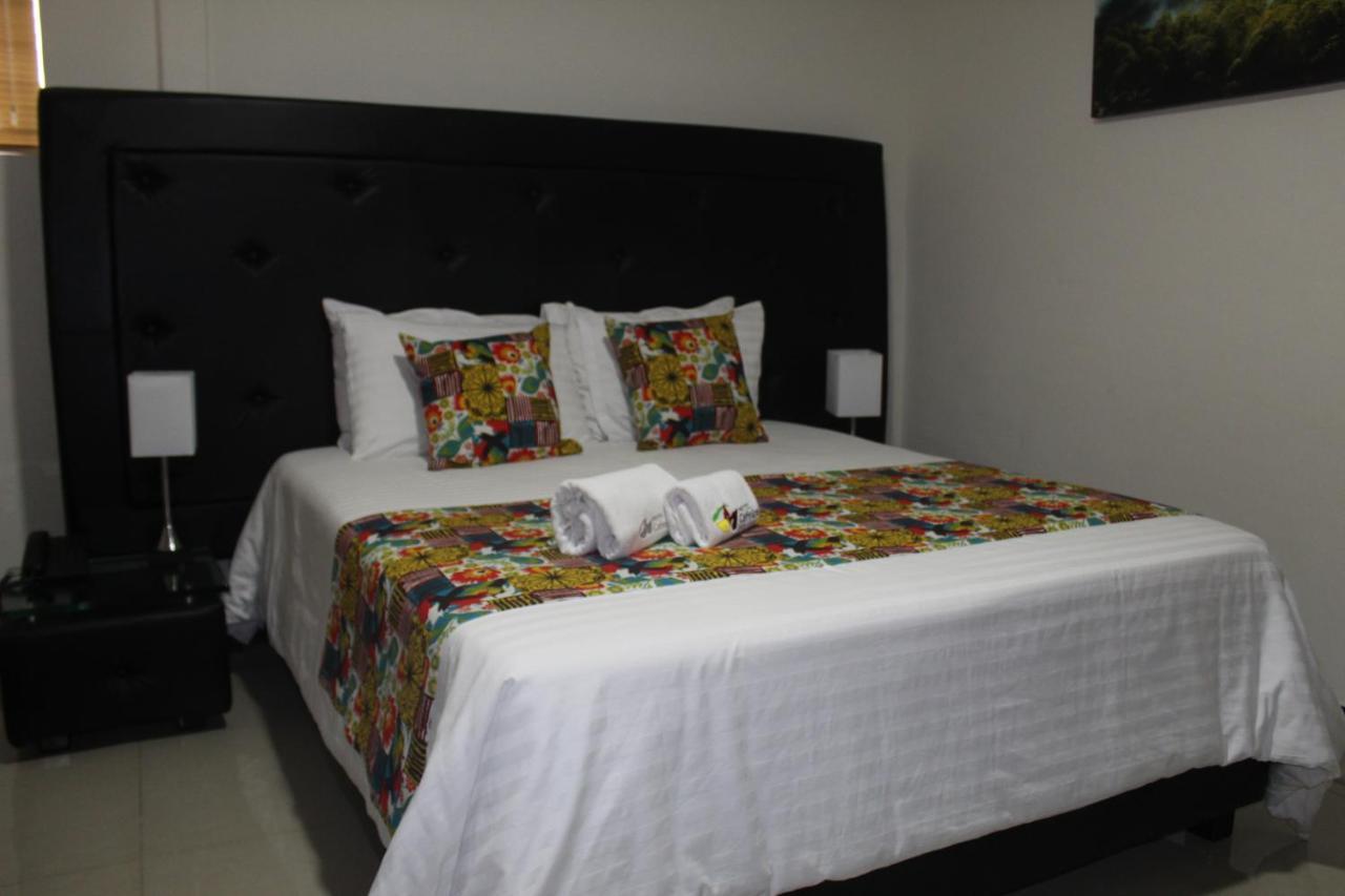 Hotel Cafeira เปเรย์รา ภายนอก รูปภาพ
