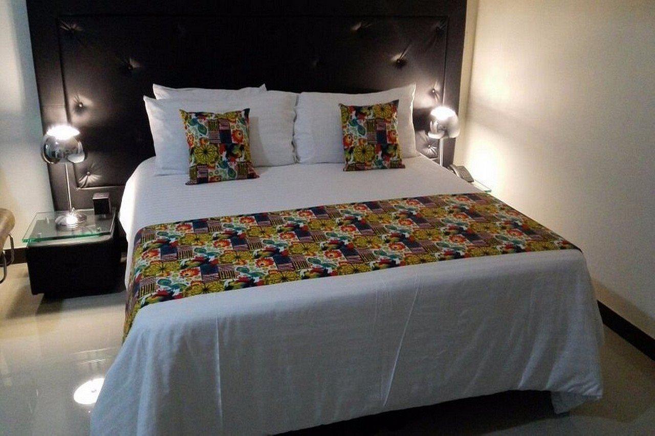 Hotel Cafeira เปเรย์รา ภายนอก รูปภาพ