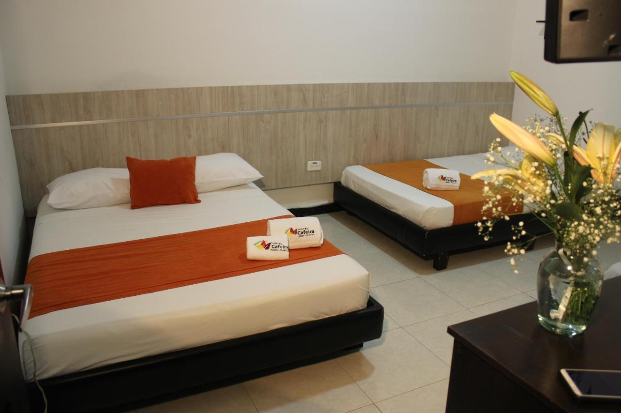 Hotel Cafeira เปเรย์รา ภายนอก รูปภาพ
