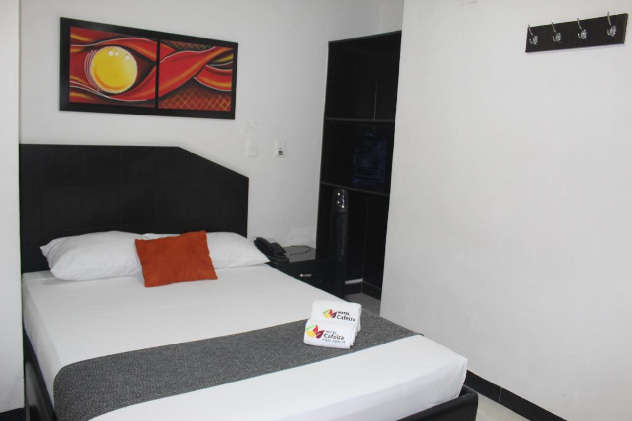 Hotel Cafeira เปเรย์รา ภายนอก รูปภาพ