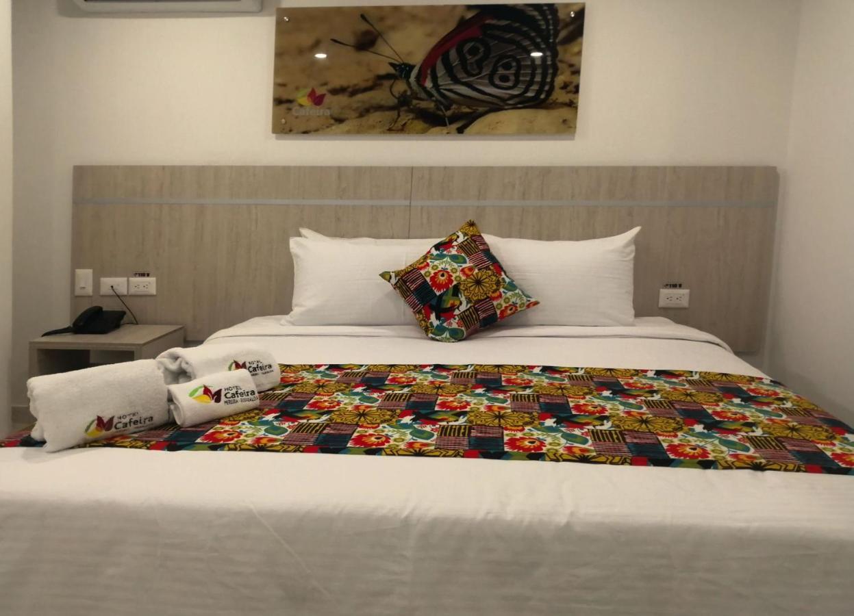 Hotel Cafeira เปเรย์รา ภายนอก รูปภาพ
